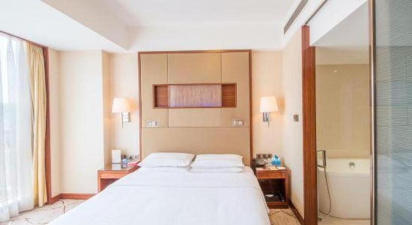 Jinan Silver Plaza Quancheng Hotel Exterior foto